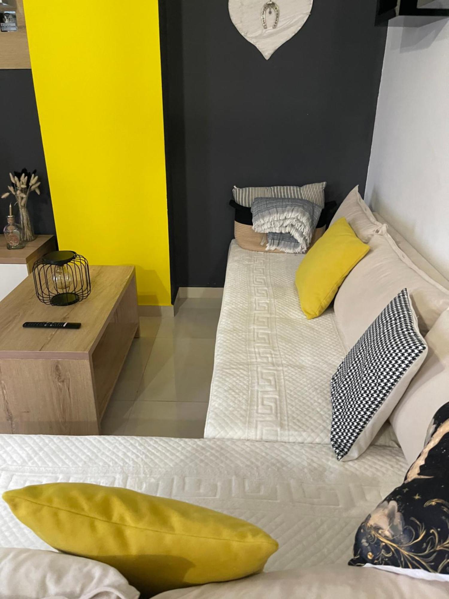 Marsela Gurma Apartments Саранда Екстер'єр фото